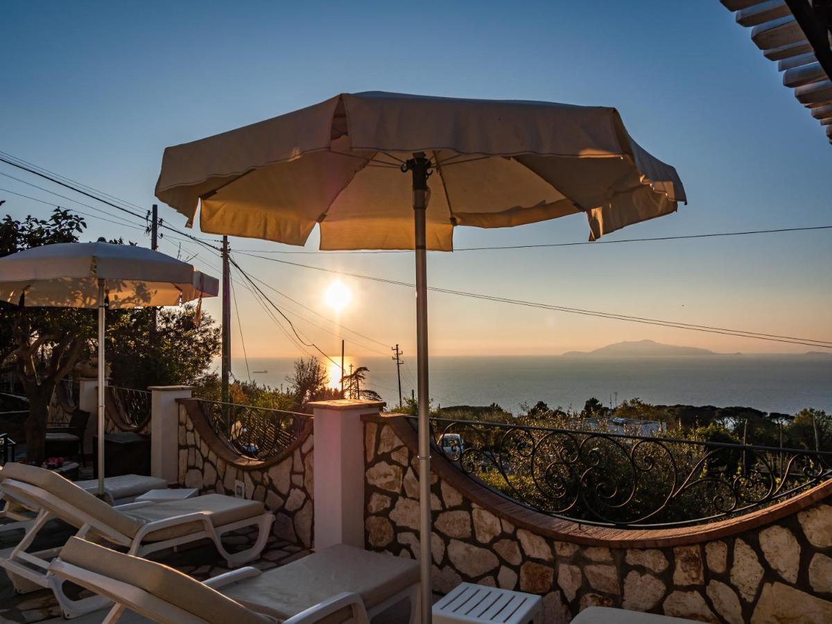 Casa Astra Bed & Breakfast Anacapri  Exterior photo