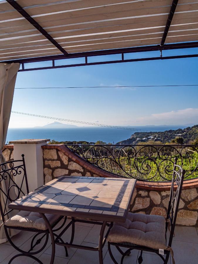 Casa Astra Bed & Breakfast Anacapri  Exterior photo