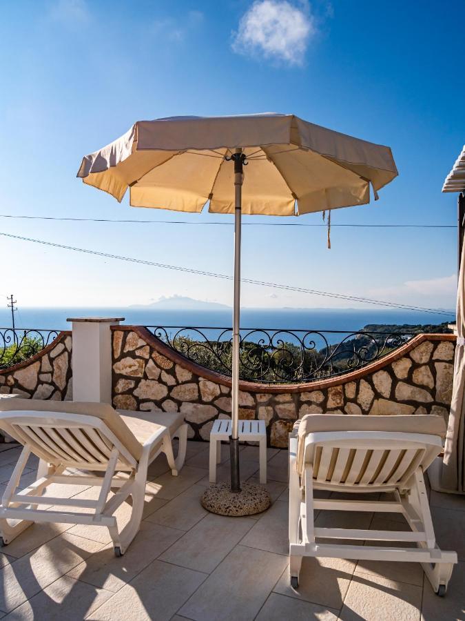 Casa Astra Bed & Breakfast Anacapri  Exterior photo
