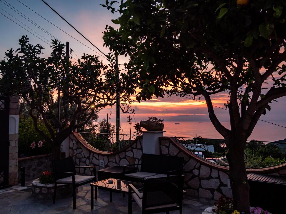 Casa Astra Bed & Breakfast Anacapri  Exterior photo
